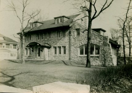 Lenders residence, Riverside, Illinois, April 5, 1914 (NBY 872)