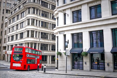 Double decker england traffic