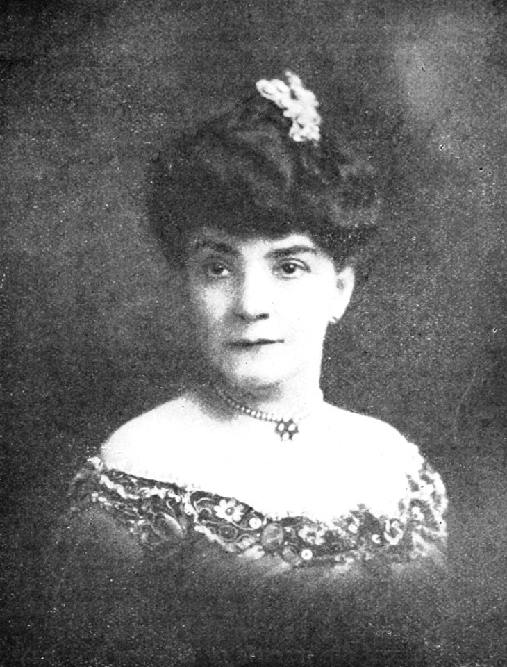 Leonora Bradley, stage actress
