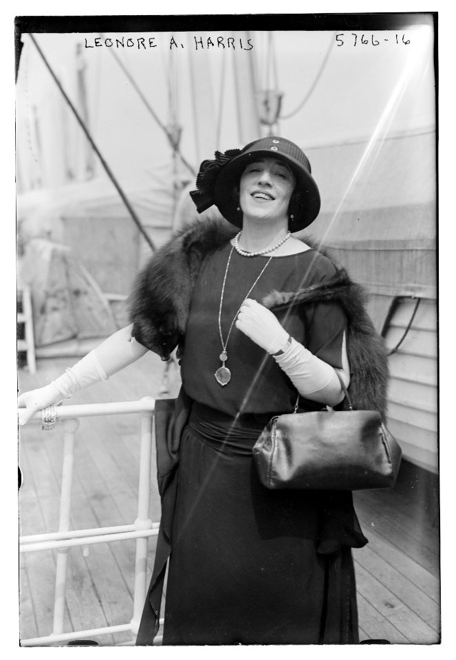 Leonore A. Harris LCCN2014714600