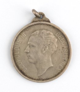 Leopold III Belgarum Rex, medal by Pierre Theunis, Belgium, (1936), Coins and Medals Department of the Royal Library of Belgium, 2N260-16 (recto)