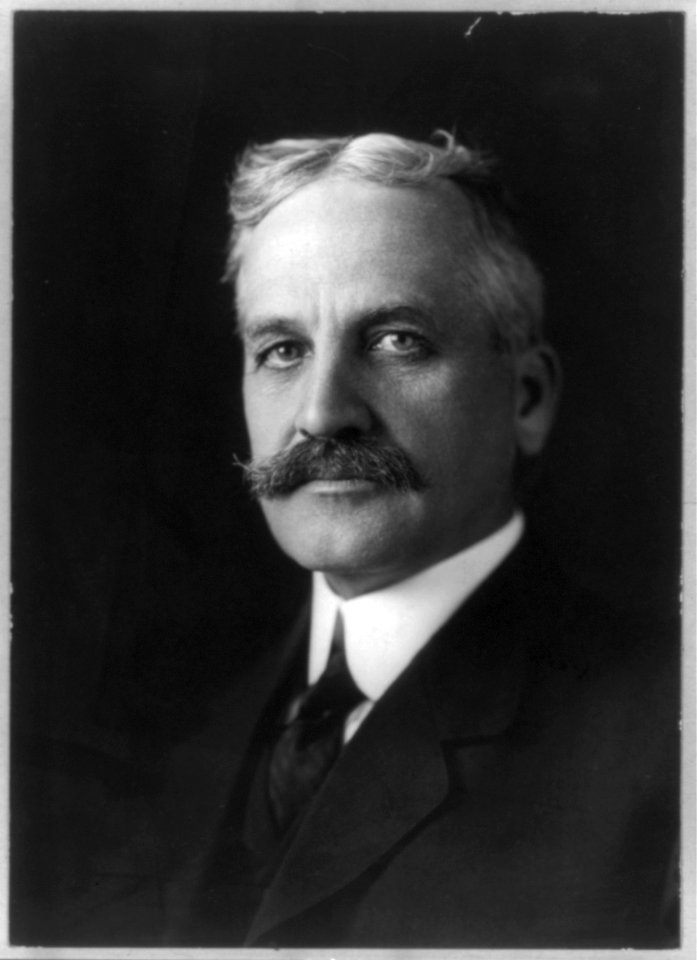 LeRoy Percy, 1861-1929, head and shoulders portrait, facing left LCCN2005677943