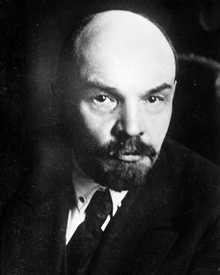 Lenin LCCN2014715123 (cropped)