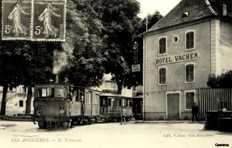 LES AVENIÈRESS. - Le Tramway