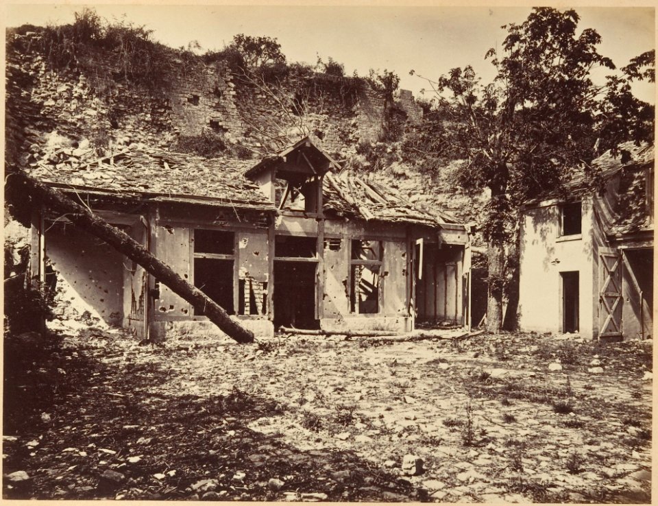 Les Ruines de Paris et de ses Environs 1870-1871, Cent Photographies, Second Volume. DP161619