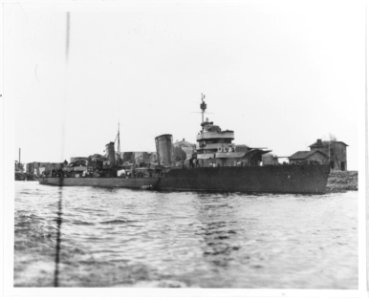 Leningrad-class DD 1944 80-G-176369