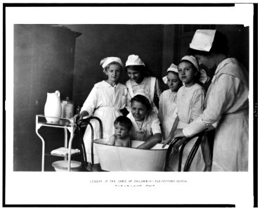 Lesson in the care of children-elementary school, Cleveland, Ohio LCCN93502679