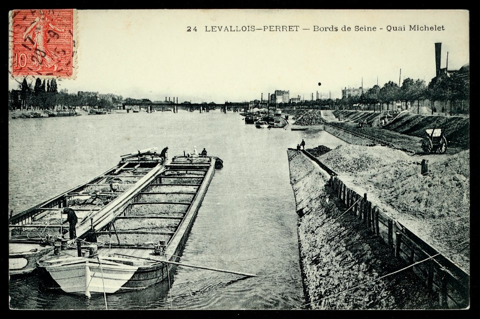 Levallois-Perret.Quai Michelet et bords de Seine