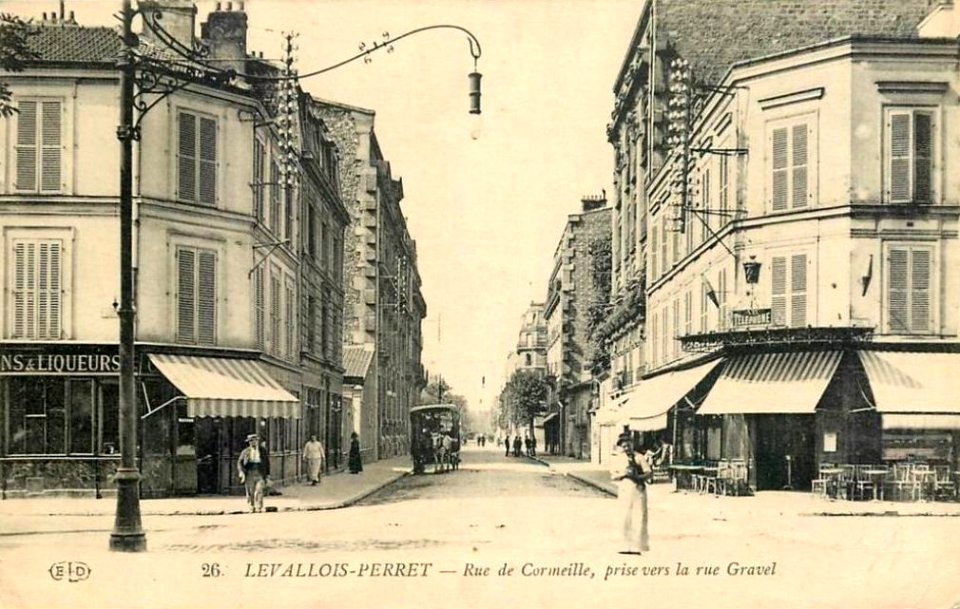 Levallois-Perret.Rue de Cormeille vers la rue Gravel