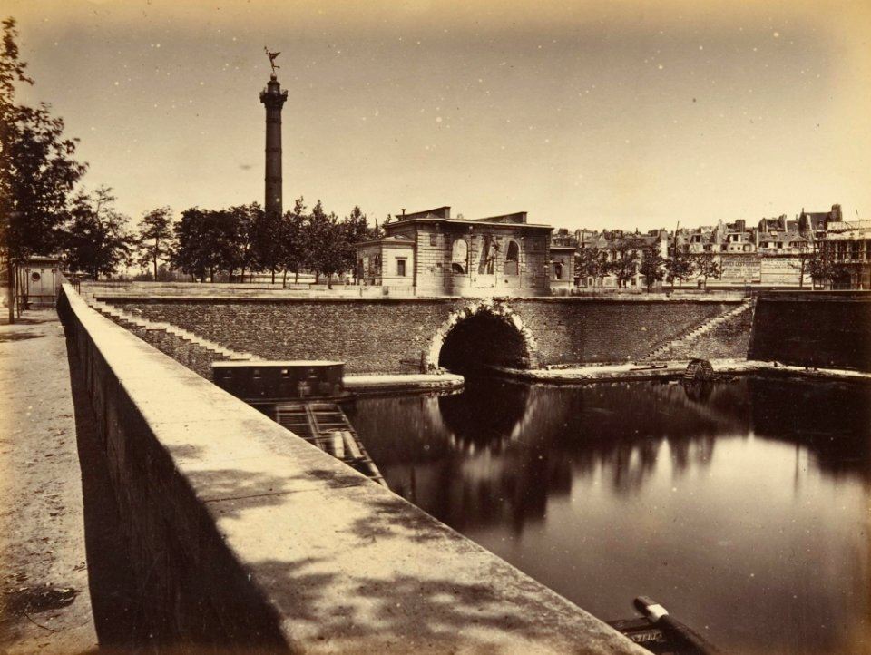 Les Ruines de Paris et de ses Environs 1870-1871, Cent Photographies, Premier Volume. DP161604