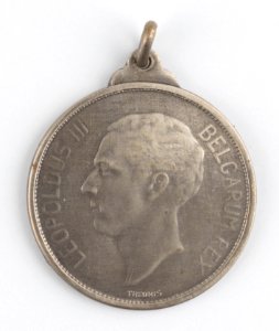 Leopold III Belgarum Rex, medal by Pierre Theunis, Belgium, (1936), Coins and Medals Department of the Royal Library of Belgium, 2N260-17 (recto)