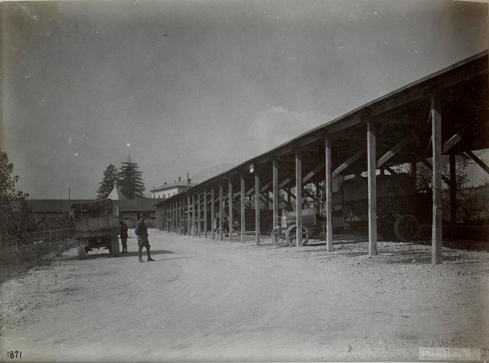 Levico. Auto-Reserve. Garage. (BildID 15648613)
