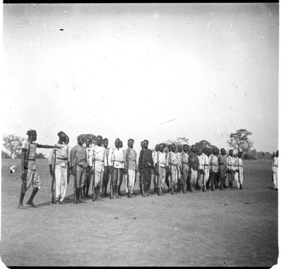 Les gardes-frontières, Siguiri (Guinée), mars 1899