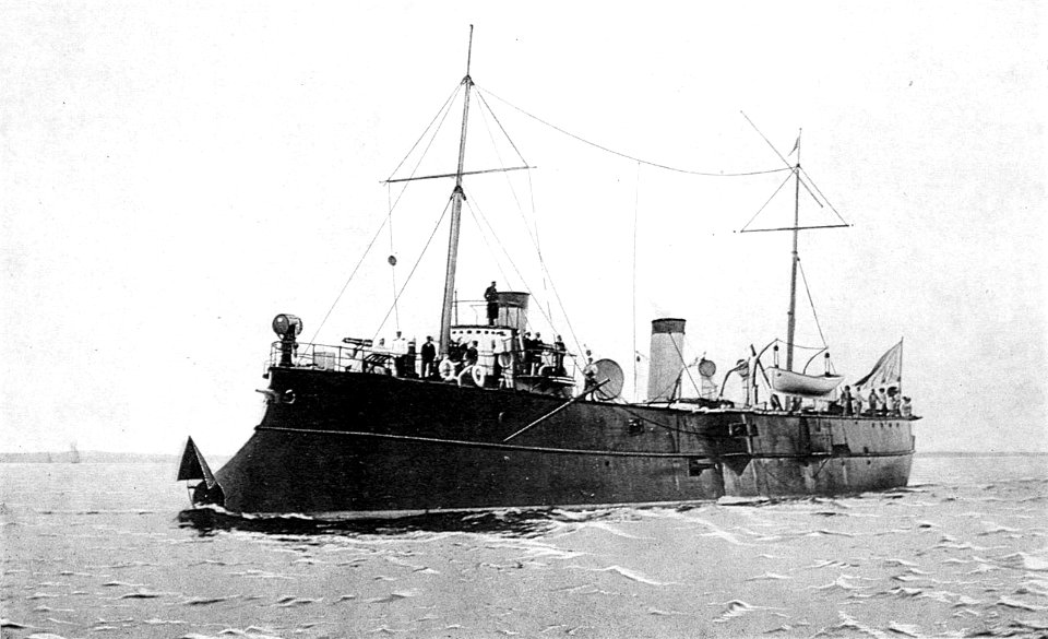 LeytenantIl'in1885-1911a