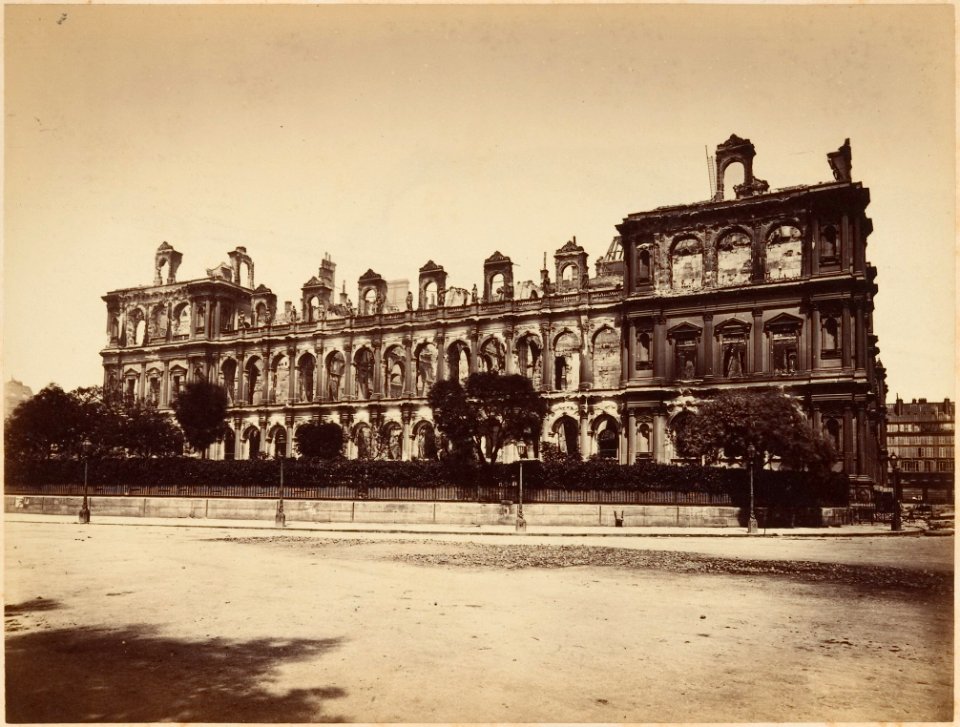 Les Ruines de Paris et de ses Environs 1870-1871, Cent Photographies, Premier Volume. DP161578