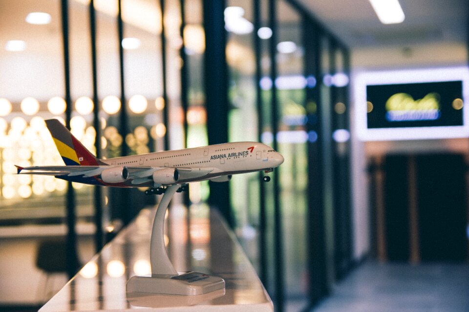 Display crew airline
