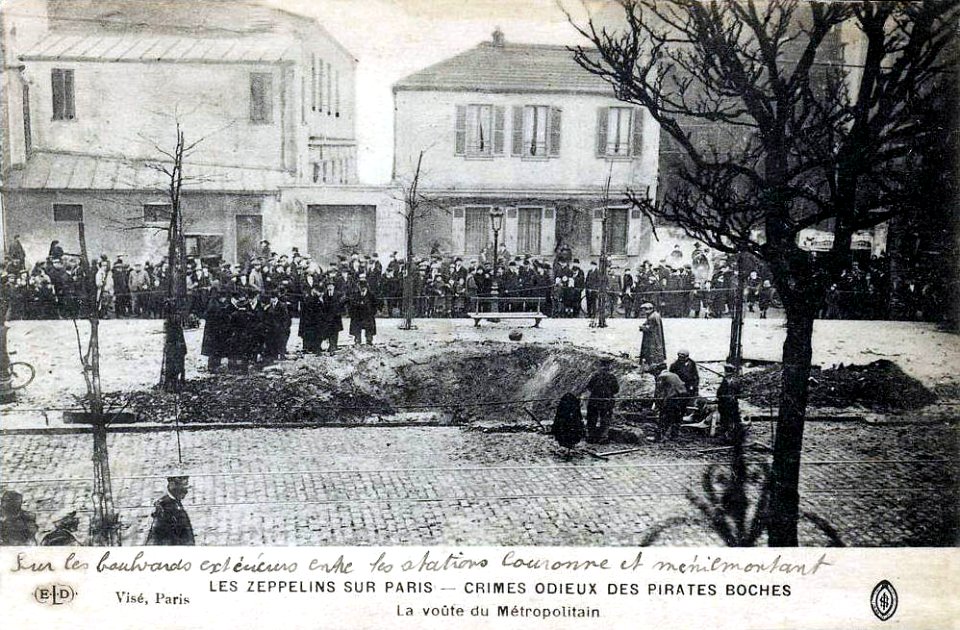 Les zeppelins sur Paris - La voute du Metropolitain