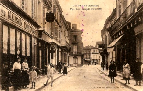 Lesparre - rue J-J Rousseau 1