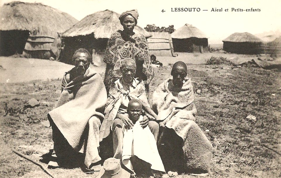 Lessouto-Aïeul et petits-enfants