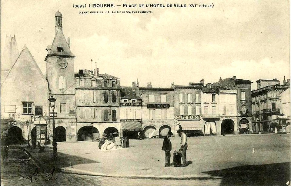Libourne Hôtel de ville 17