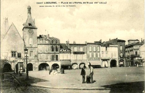 Libourne Hôtel de ville 17