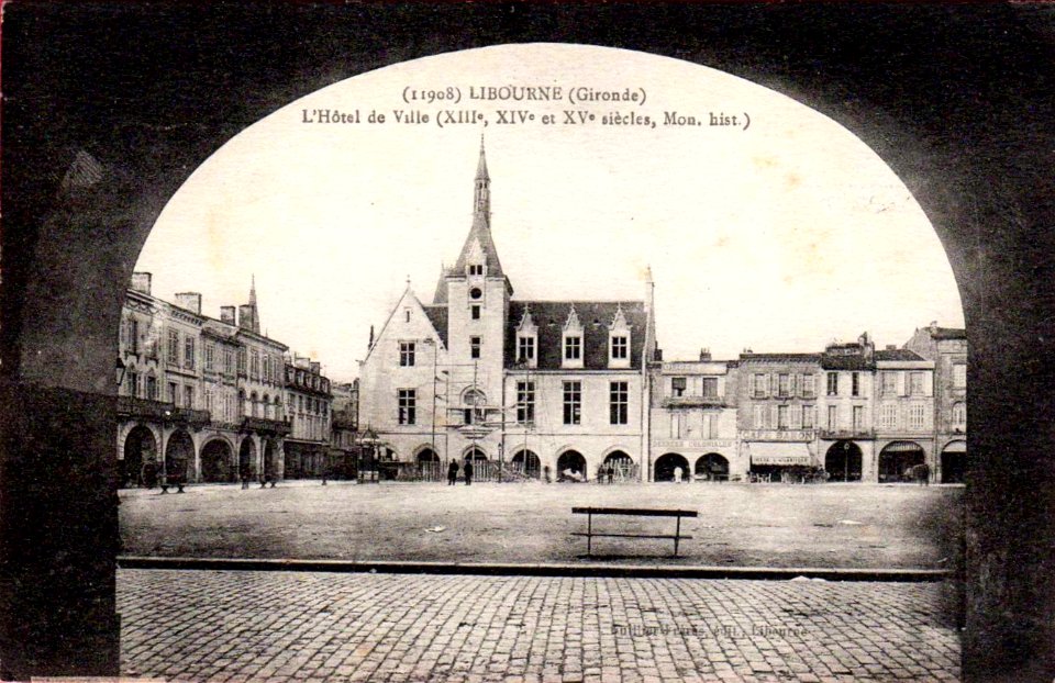 Libourne Hôtel de ville 10