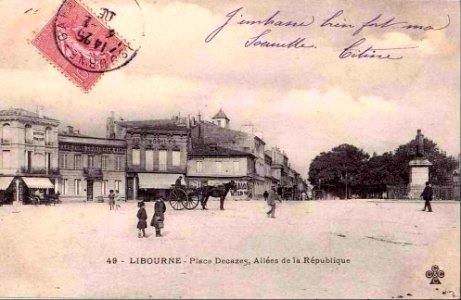 Libourne Place Decazes 13