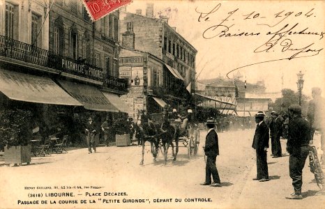 Libourne Place Decazes Concours hippique 1