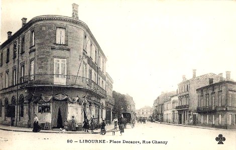 Libourne Place Decazes 10