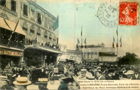 Libourne Place Decazes Concours hippique 3