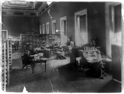 Library of Congress, Jefferson Building, interior LCCN2002717605 photo