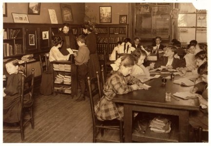 Library, Henry St. Settlement. New York City. LOC cph.3a48918