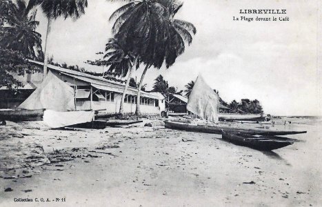 Libreville-La Plage devant le Café photo