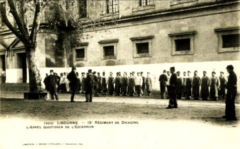 Libourne Caserne Lamarque les militaires 7