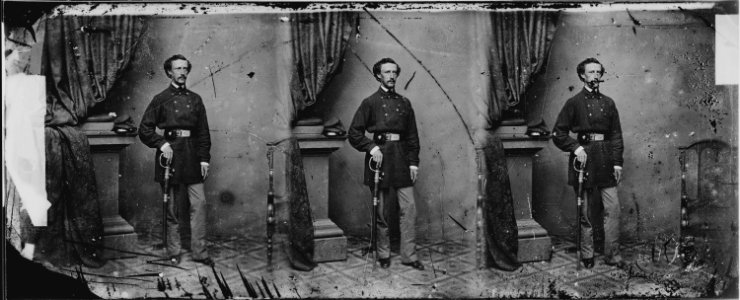 Lieut. G. Frank Low, 1st R.I. Infantry - NARA - 528163
