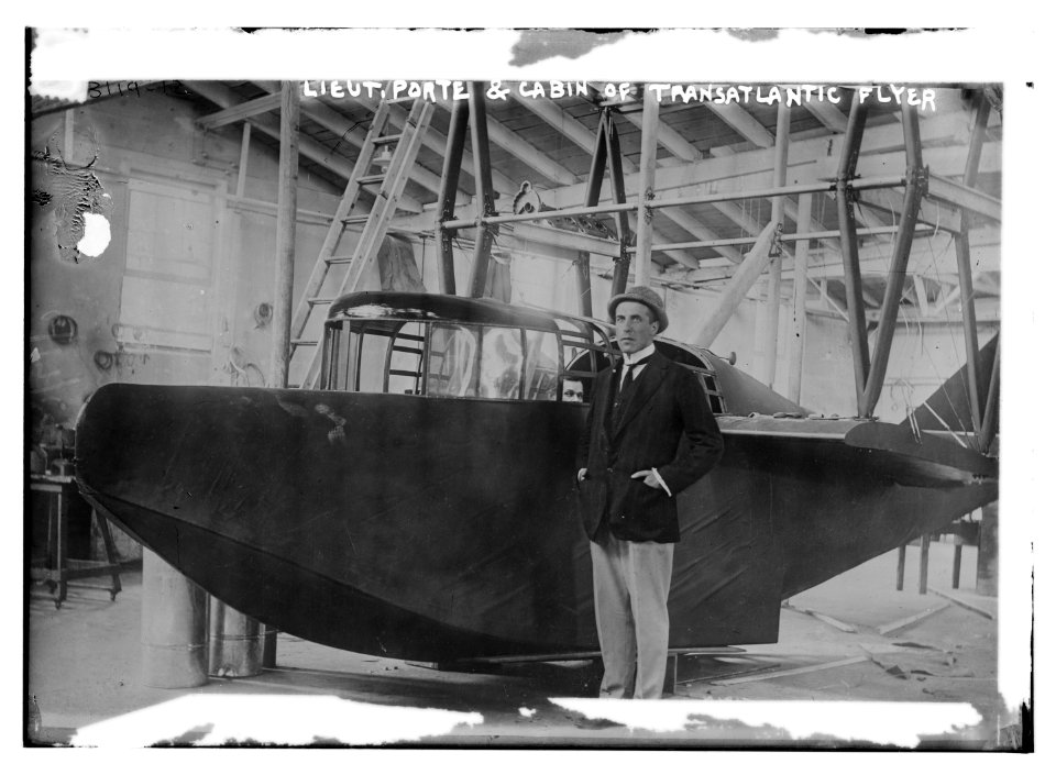 Lieut. Porte & Cabin of Transatlantic flyer LCCN2014696370