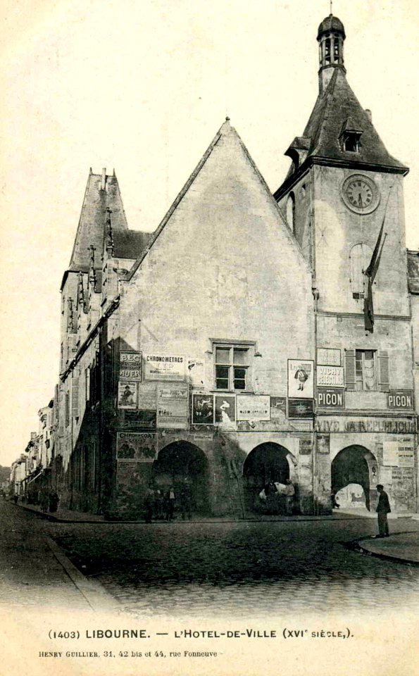 Libourne Hôtel de ville 13
