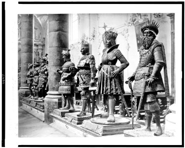 Life size statues surrounding tomb of Maximilian I, Hofkirche, Innsbruck, Austria LCCN94512677