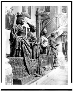 Life-size statues which surround the tomb of Maximilian I, in the Hofkirche, Innsbruck, Austria LCCN94512685