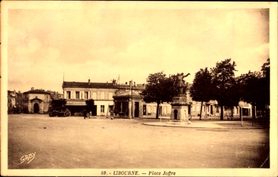 Libourne Place Joffre 1
