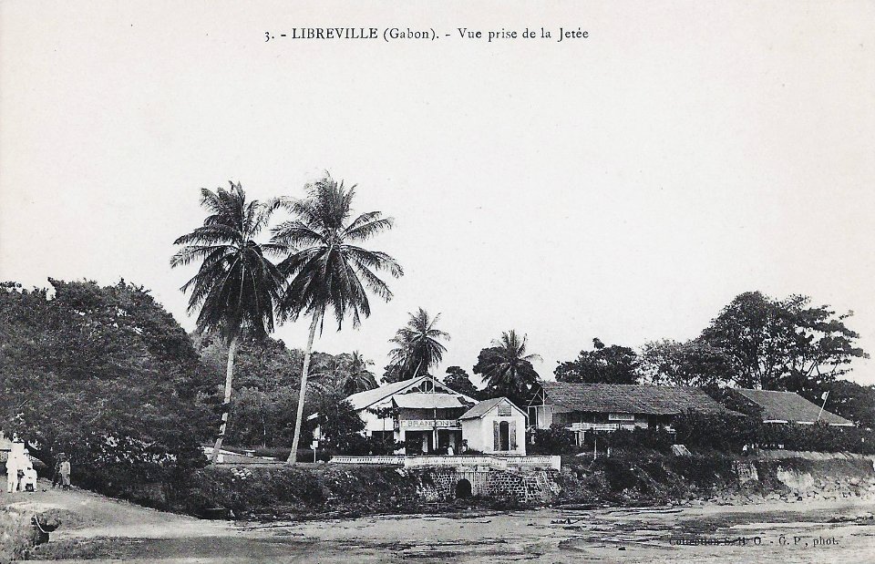 Libreville (Gabon)-Vue prise de la Jetée (1)