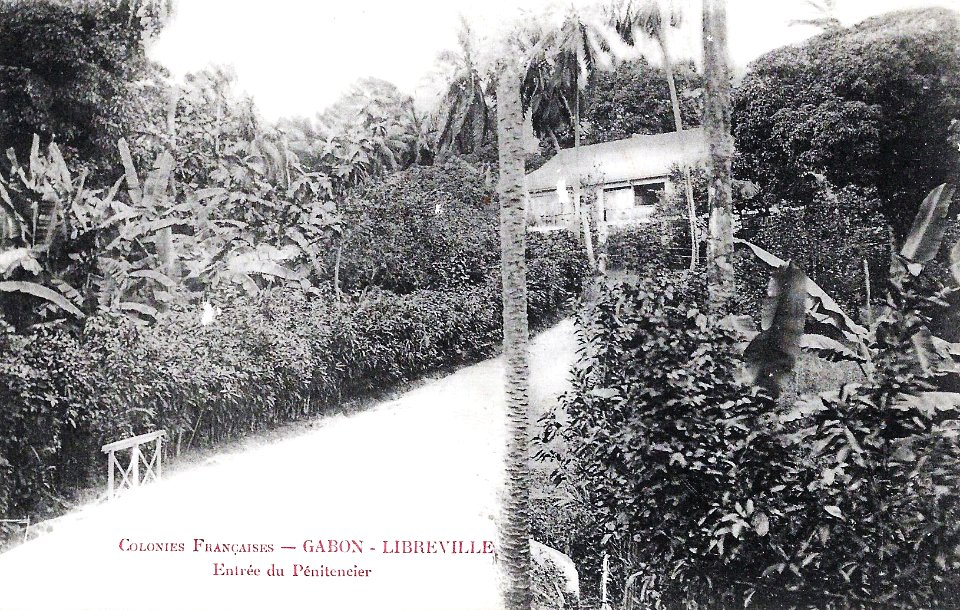 Libreville-Entrée du Pénitencier