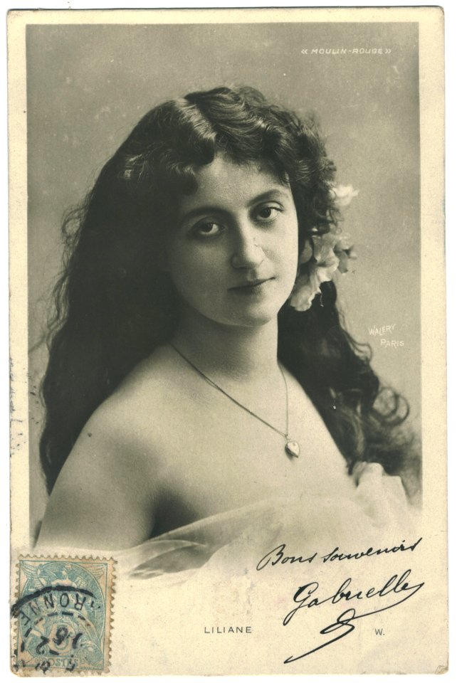 LILIANE W Étoile. 5021. Moulin Rouge. Photo Waléry b