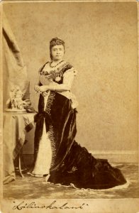 Liliuokalani, photograph by A. A. Montano (PPWD-16-4-008)