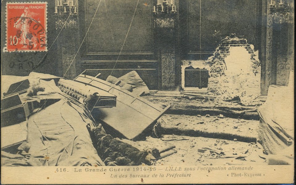 Lille - 416 - Grande guerre 14-15 - Un des bureaux de la prefecture