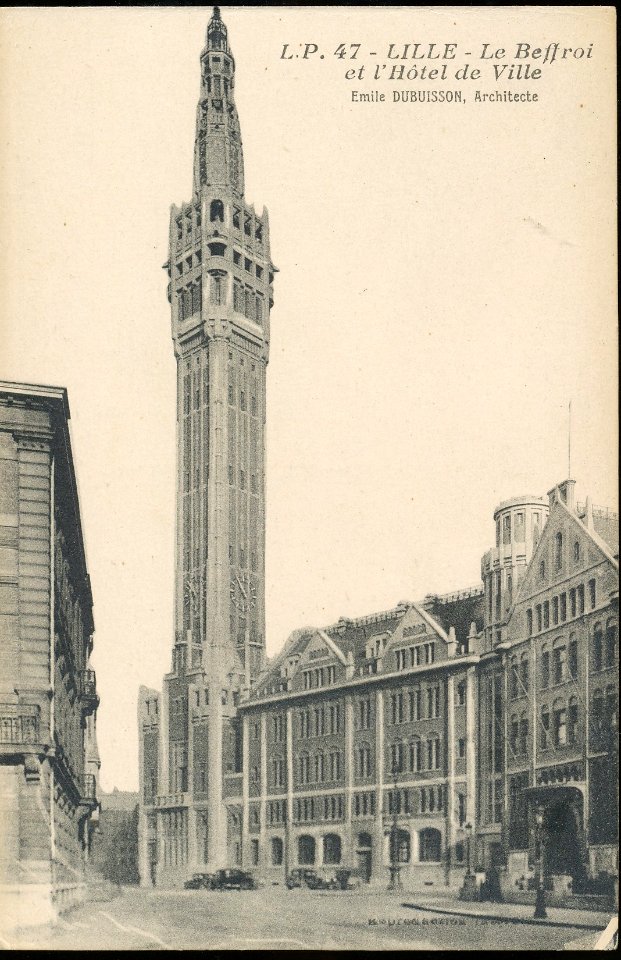 Lille - 47 - Beffroi et Hotel de Ville