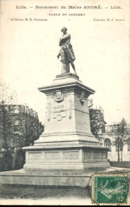 Lille - Monument Maire Andre - Place du Concert