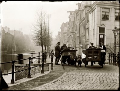 Lijnbaansgracht 393-392-391 enz (vrnl) Jacob Olie (max res)