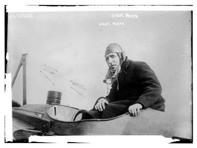 Lieut. Porte LCCN2014695577
