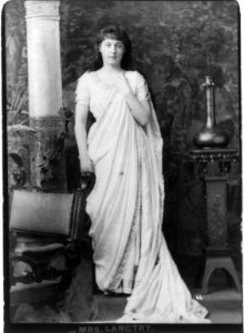 Lillie Langtry, 1853-1929 LCCN2002699804